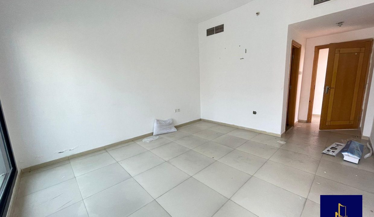 d54355fc-2a34-11ef-a3f5-da17b436042e